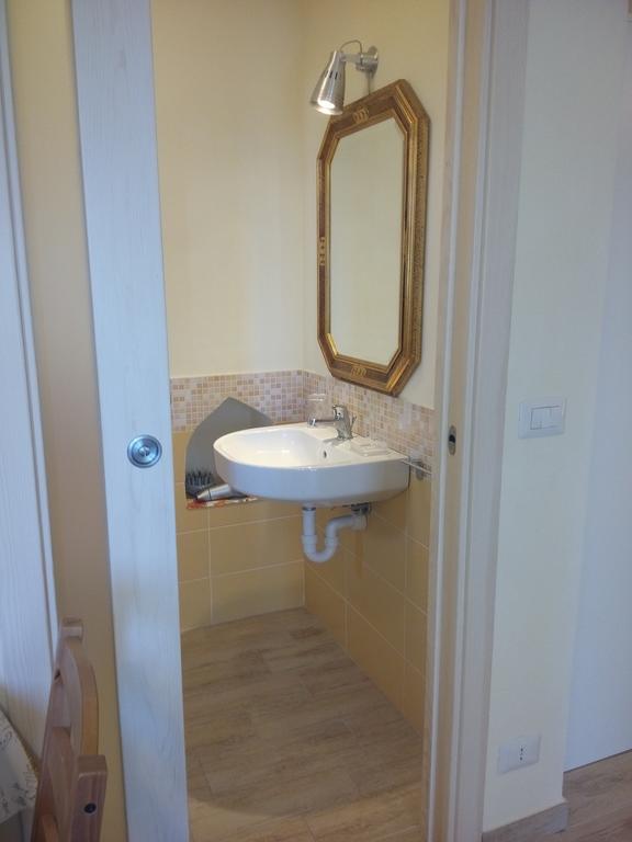 Casa Papaveri Rossi Finale Ligure Habitación foto