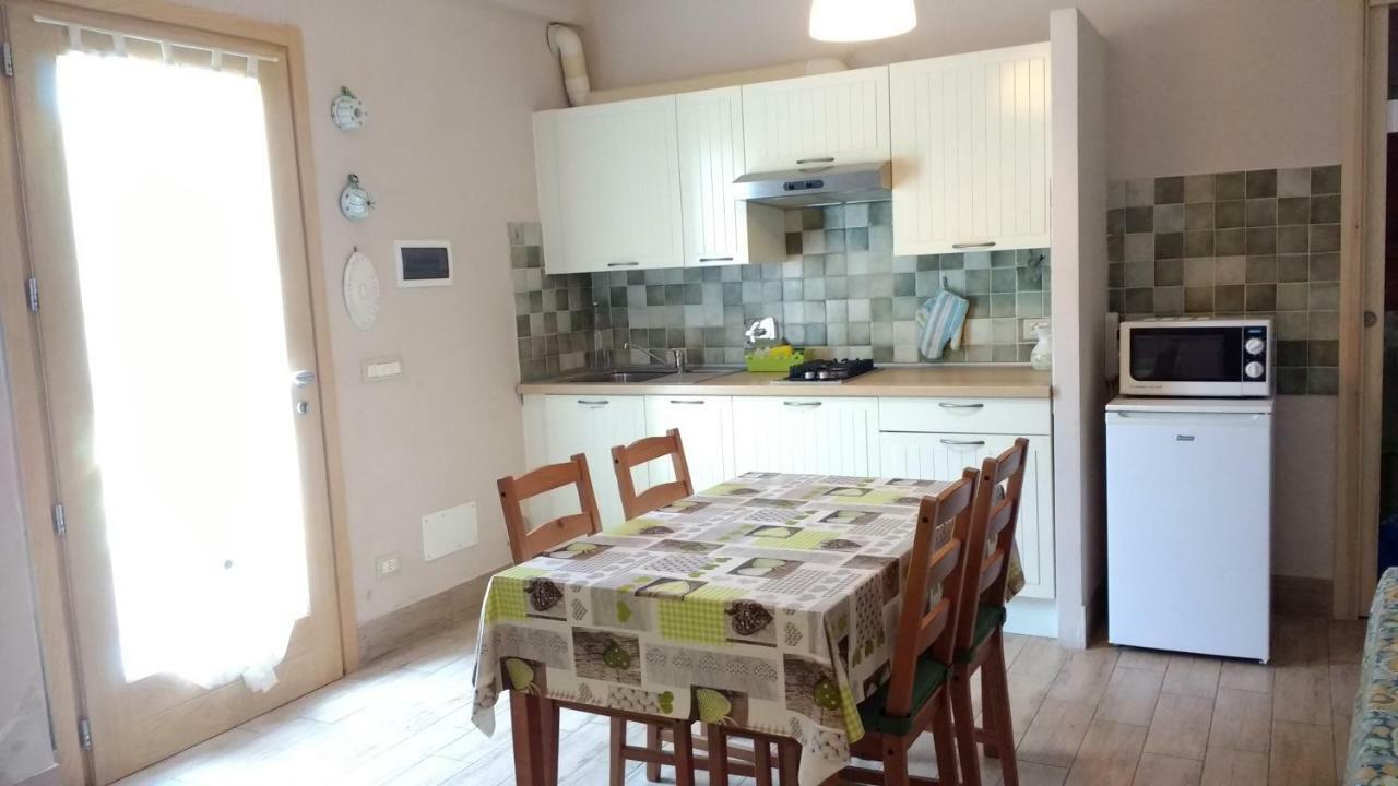 Casa Papaveri Rossi Finale Ligure Exterior foto